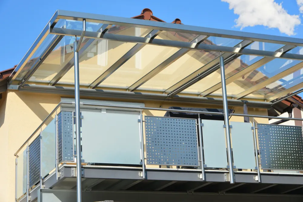 Fermeture de terrasse à Arles